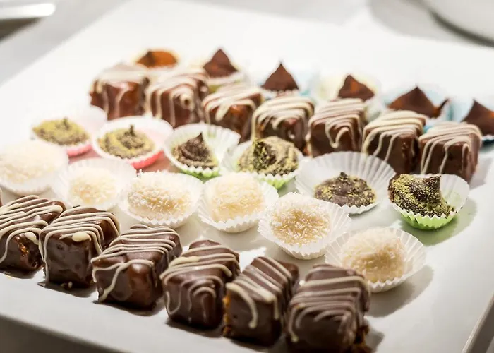 Готель Steiermarkhof - Aus Holz Gebaut, Von Huegeln Gekuesst