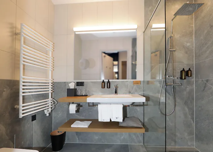 Steiermarkhof - Aus Holz Gebaut, Von Huegeln Gekuesst Готель