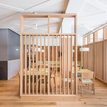 Steiermarkhof - Aus Holz Gebaut, Von Huegeln Gekuesst