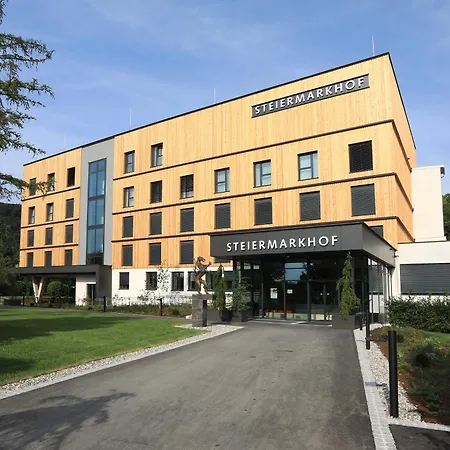 Otel Steiermarkhof - Aus Holz Gebaut, Von Huegeln Gekuesst Graz