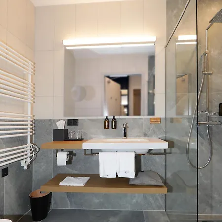 Steiermarkhof - Aus Holz Gebaut, Von Huegeln Gekuesst Hotel Graz