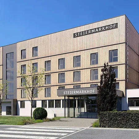 Steiermarkhof - Aus Holz Gebaut, Von Huegeln Gekuesst