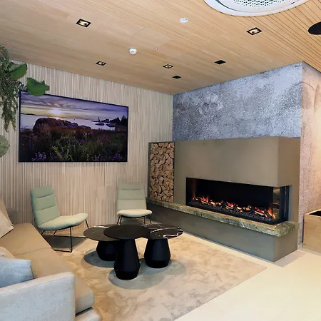 Szálloda Steiermarkhof - Aus Holz Gebaut, Von Huegeln Gekuesst 4*