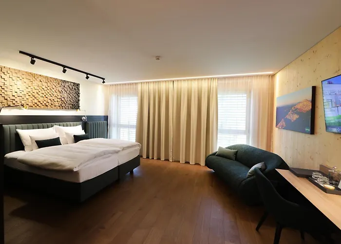 Steiermarkhof - Aus Holz Gebaut, Von Huegeln Gekuesst Ξενοδοχείο 4*