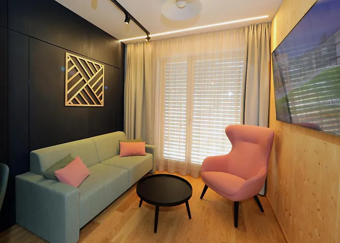 Ξενοδοχείο Steiermarkhof - Aus Holz Gebaut, Von Huegeln Gekuesst Γκρατς