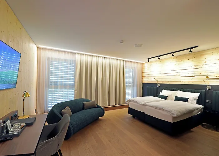 Steiermarkhof - Aus Holz Gebaut, Von Hügeln Geküsst Hotel